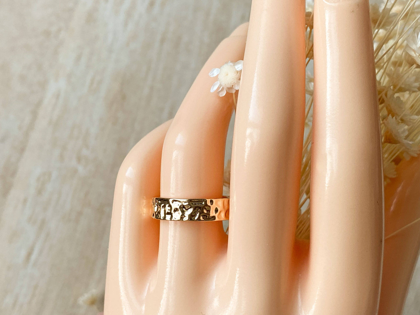 Bold Dot Ring