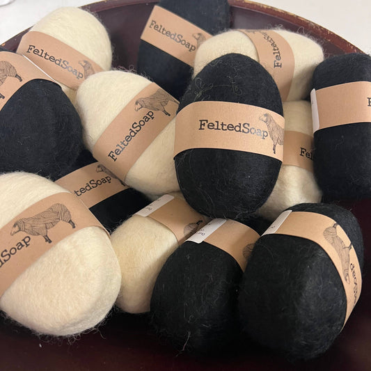 Felted Soap Black/White